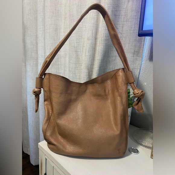 Frye NORA KNOTTED HOBO - Picture 1 of 10